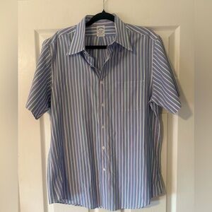 Men’s Brooks Brothers Oxford Button-Down Collar Striped Short Sleeve Shirt Large